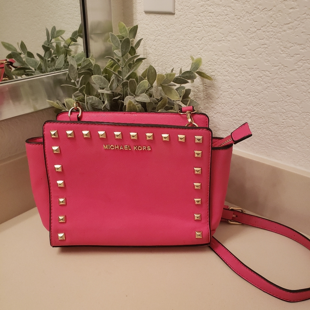 Micheal Kors Gold studded Selma Crossbody